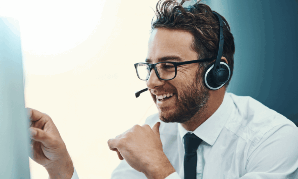 help desk vs service desk